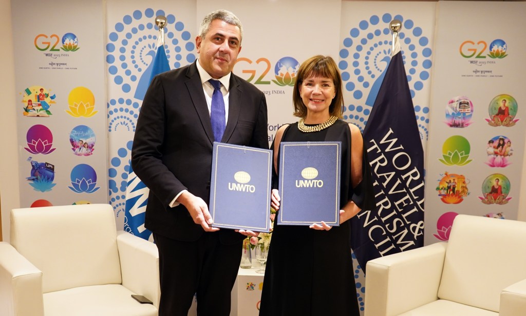 Conselho Mundial de Viagens e Turismo e OMT assinam um histórico&nbsp;MoU