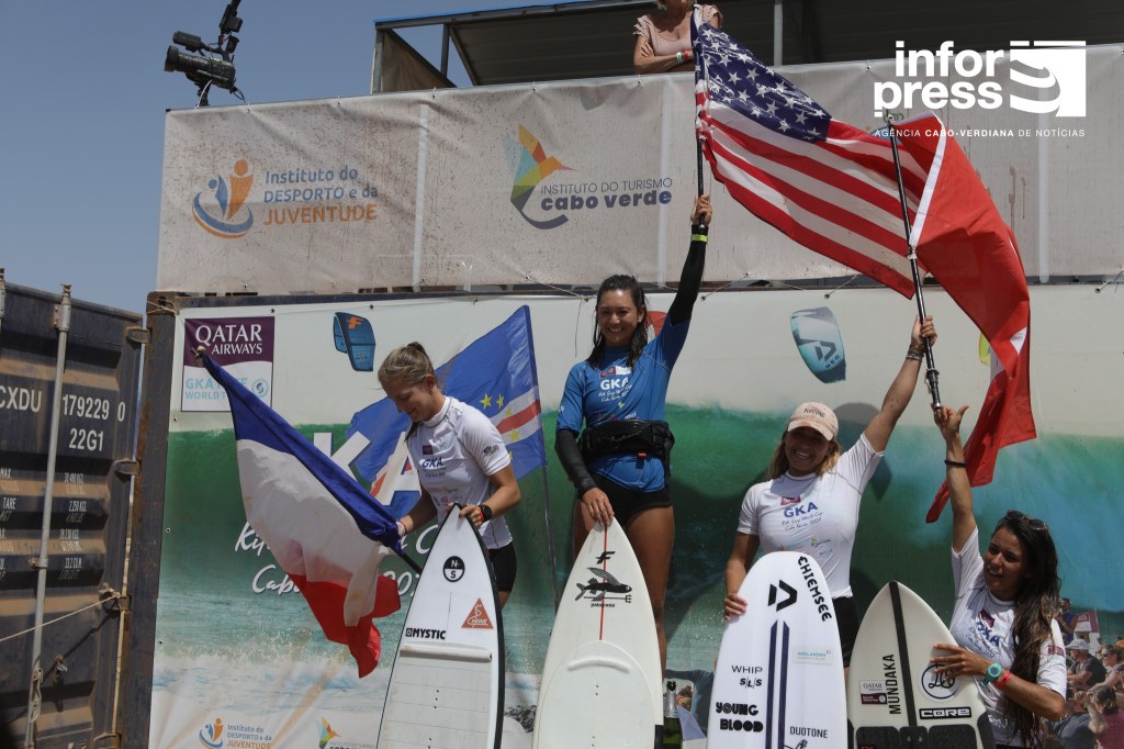 Norte americana Moona Whyte, campeã do Mundo na I Etapa de Kitesurf&nbsp;2024