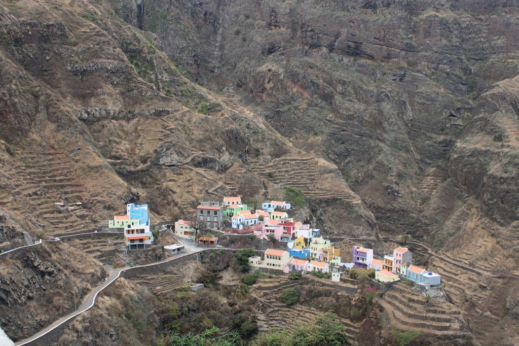 Governo de Cabo Verde investiu 117 milhões de escudos cabo-verdianos na aldeia de Fontainhas em Santo&nbsp;Antão